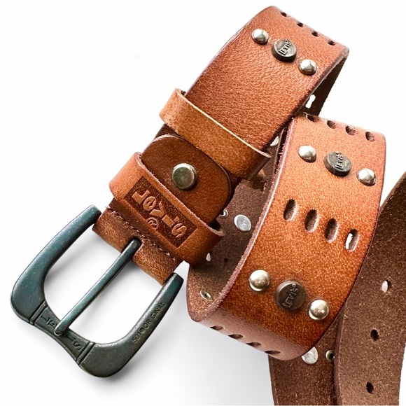 Sold - Picture 4 of 6